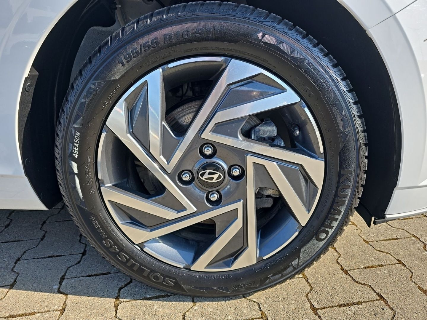 Hyundai i20 – Bild 15