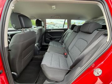 Volkswagen Passat Variant - 10