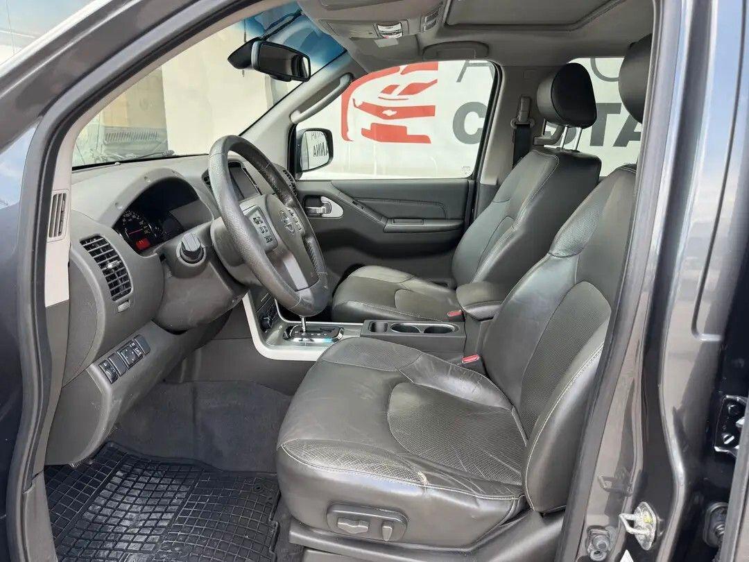 NISSAN NAVARA 3.0 DCI 4 PORTE DOUBLE CAB LE V6 | 231 ch | BVA | TOIT OUVRANT