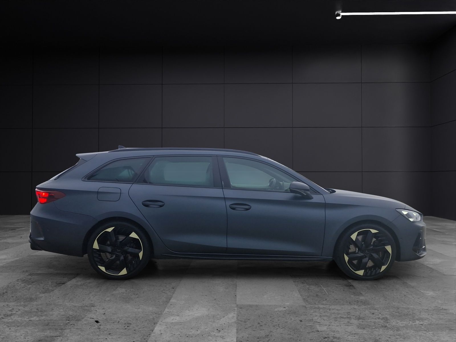 Fahrzeugabbildung CUPRA Leon Sportstourer 2.0 TSI 4Drive VZ AHZ Matrix P