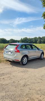 Volvo XC60 D5 AWD Summum Geartronic Scheckheftgepflegt - Volvo Gebrauchtwagen in Dortmund