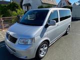 Volkswagen T5 Caravelle Standhzg Klima R.Kamera - gebrauchte VW T5 Caravelle aus dem Jahr 2006
