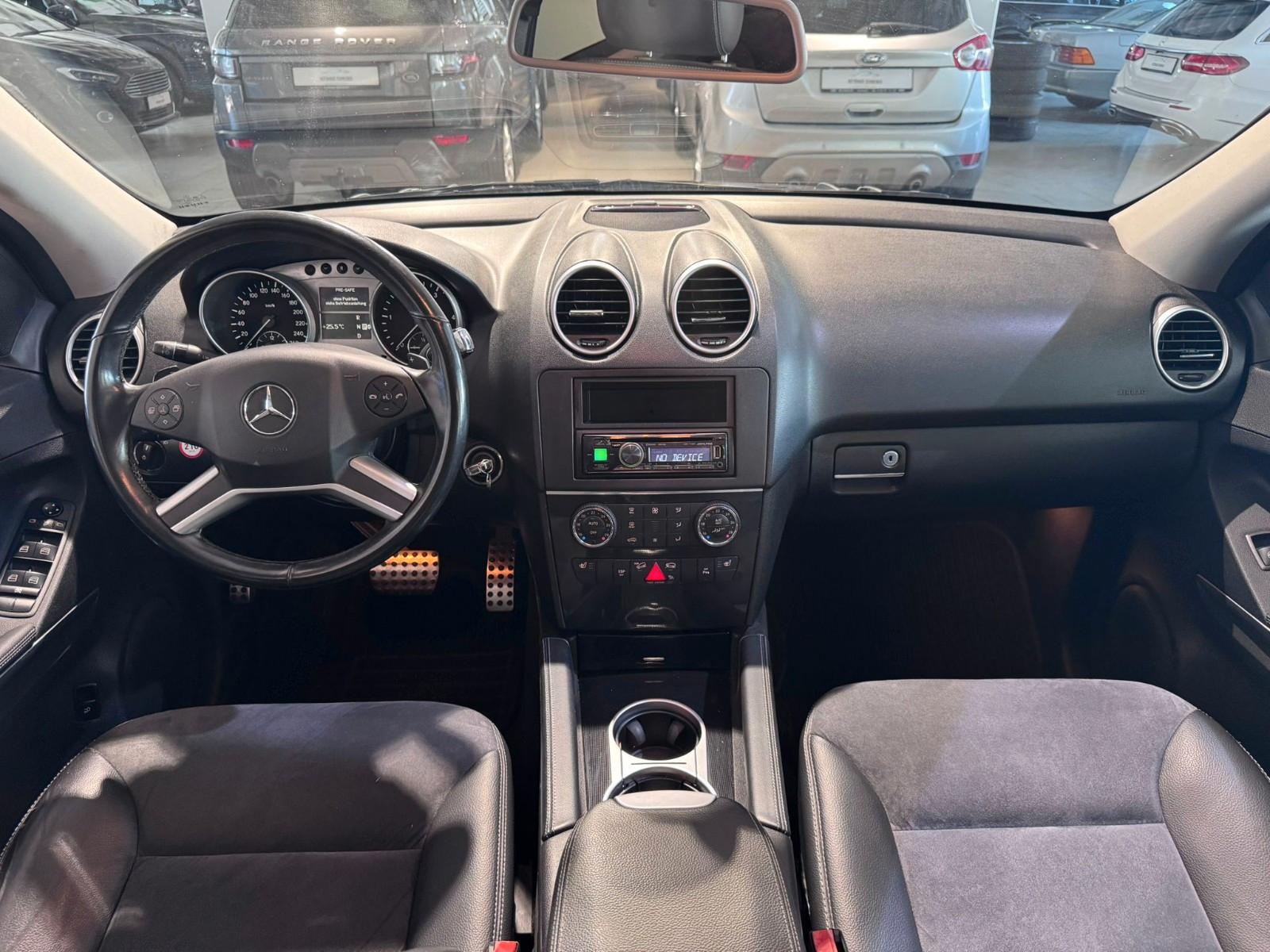 Mercedes-Benz ML 300 CDI BE Sportpaket *Automatik*AHK 3,5t *