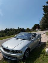 BMW E46 325i Cabrio - BMW 325 aus 2001: 325i