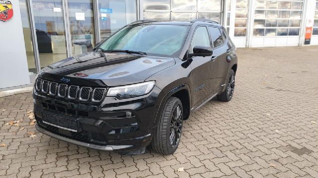 Jeep Compass S Plug-In Hybrid 4WD