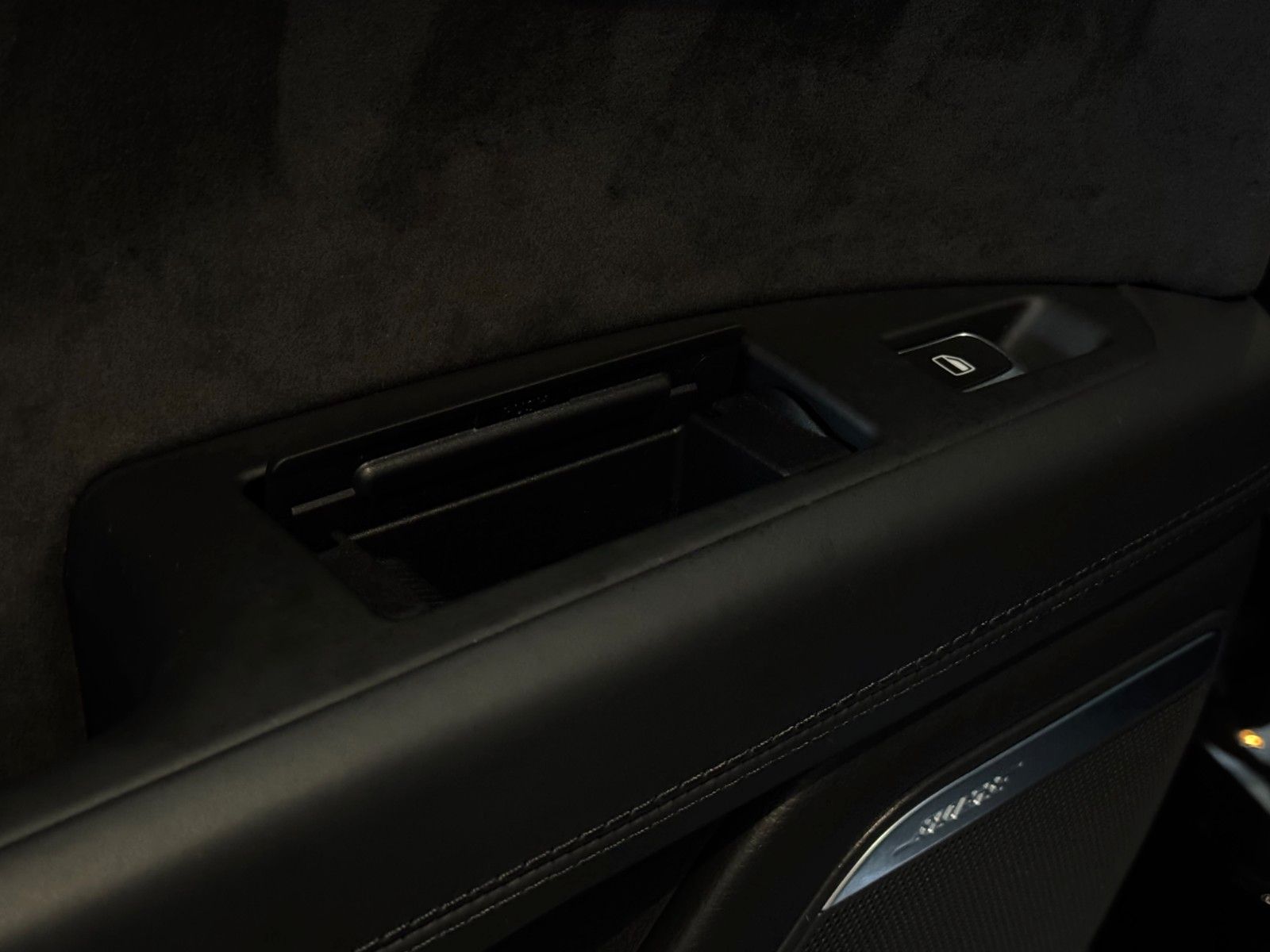 Fahrzeugabbildung Audi S7 SB 4.0 TFSI Quattro Akustik DCC BOSE Matrix