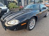 Jaguar XKR - Jaguar XKR: Sportwagen
