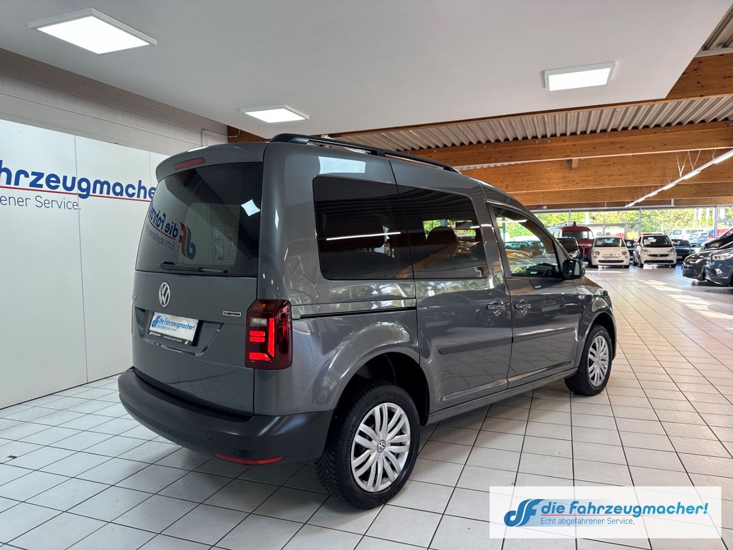 Fahrzeugabbildung Volkswagen Caddy Trendline BMT 4Motion 2.0 TDI EU6d-T Navi
