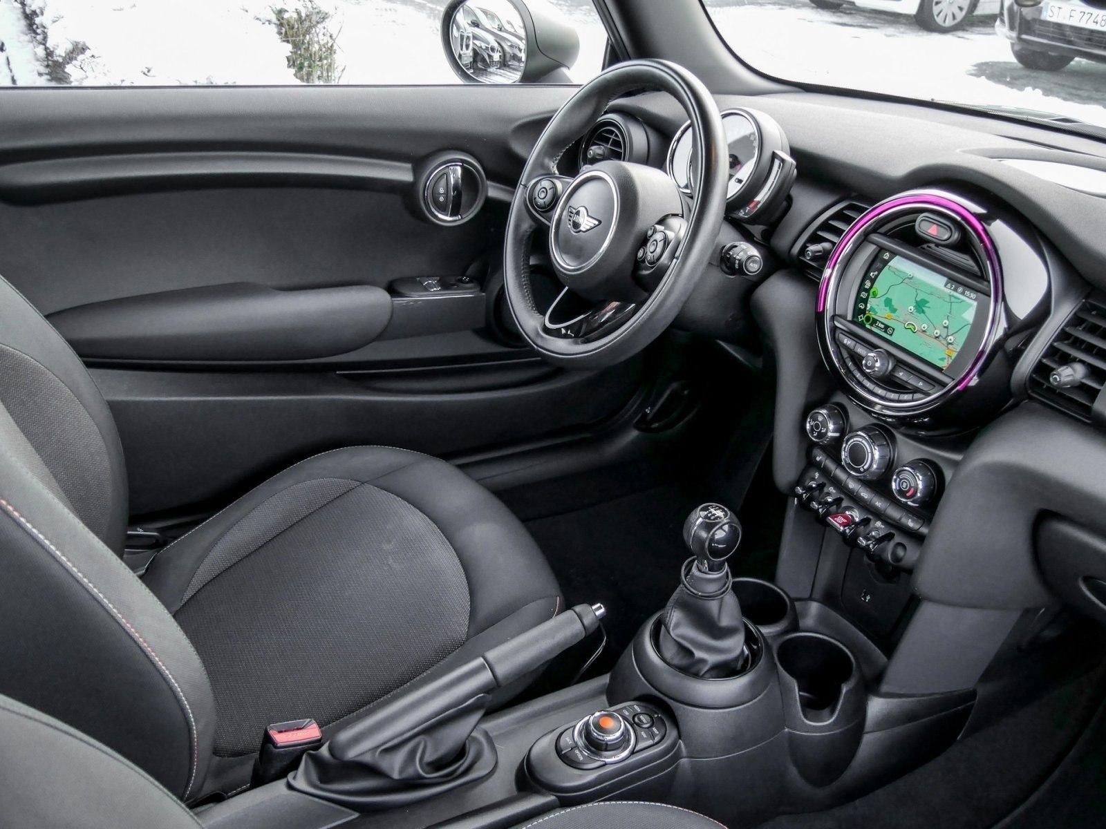 MINI One BLACKYARD+ADAPT.LED+NAVI+SHZ