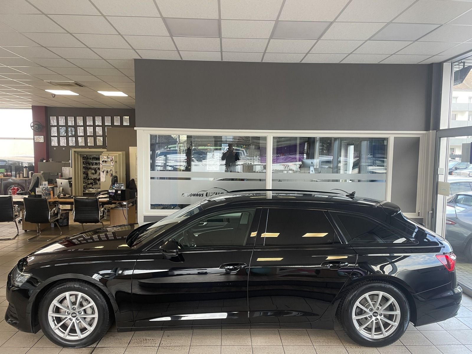 Audi A6 - 1