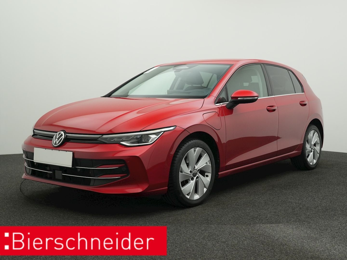 Volkswagen Golf 8 1.5 TSI eHybrid DSG 5-J-GAR NAVI AHK LED