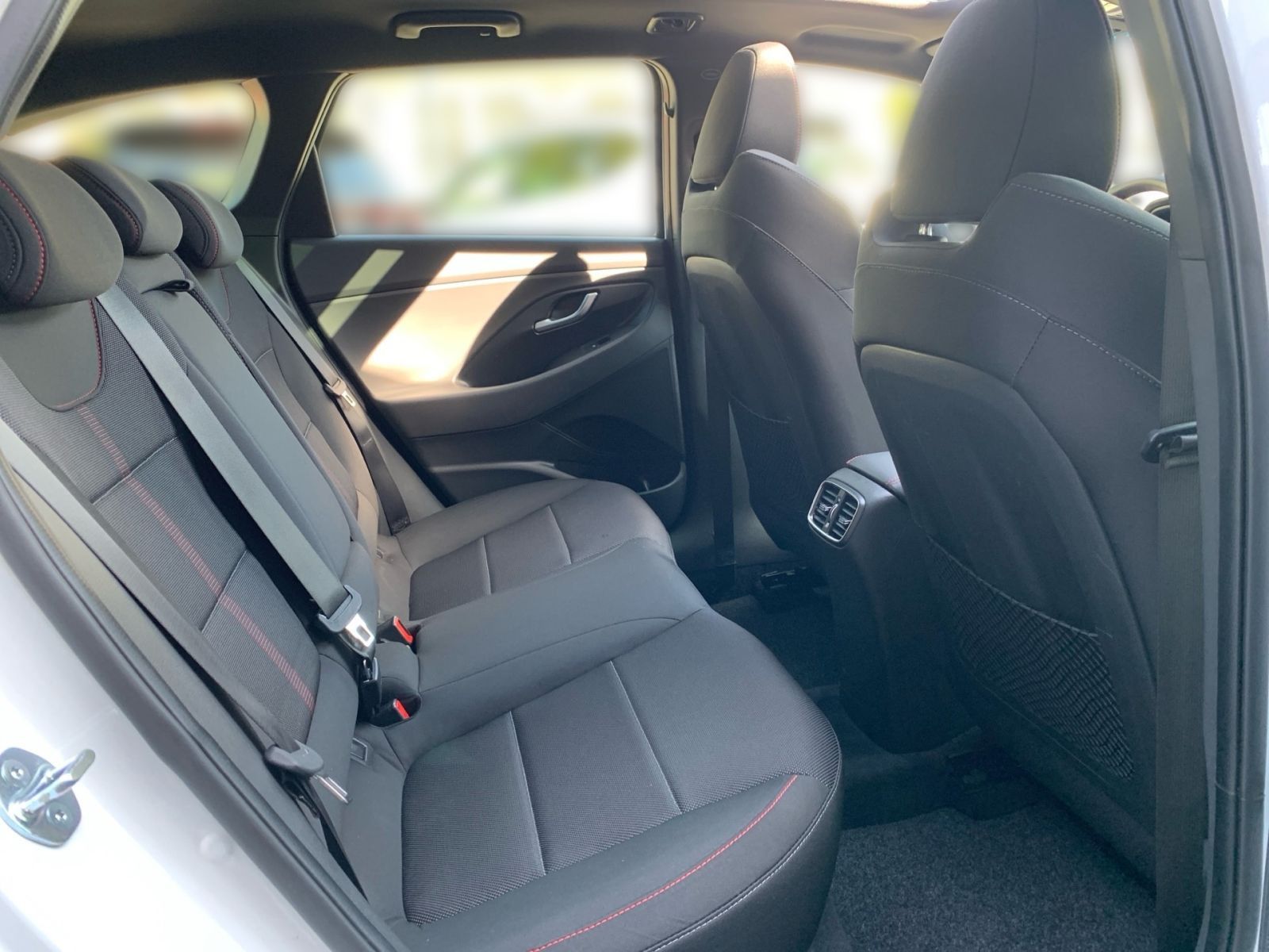 Fahrzeugabbildung Hyundai i30 Kombi 1.5 T-GDI 7-DCT N-Line Mild-Hybrid Pan