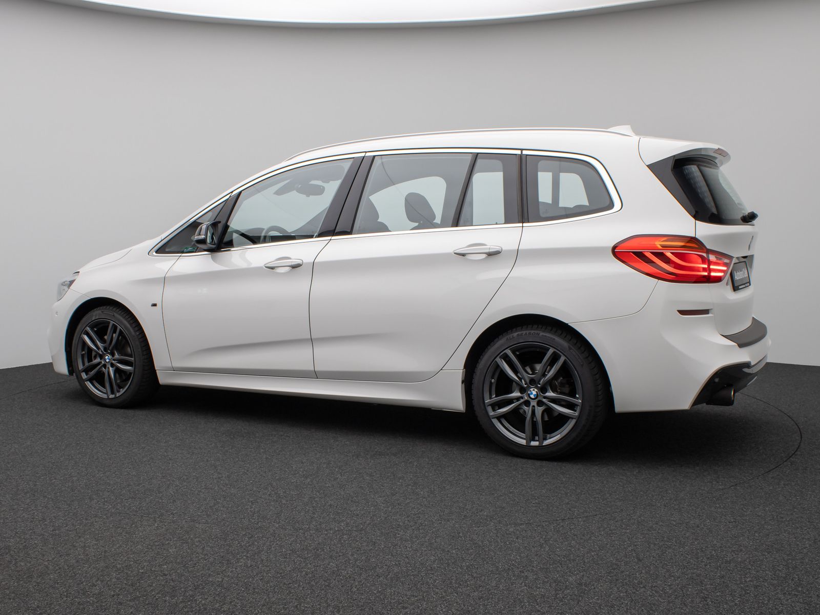 Fahrzeugabbildung BMW 218d Gran Tourer M Sport Kamera HUD AHK Stop&Go