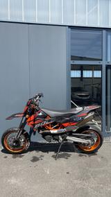KTM SMC 690R - KTM SMC R