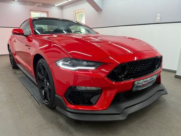 Ford Mustang - 2