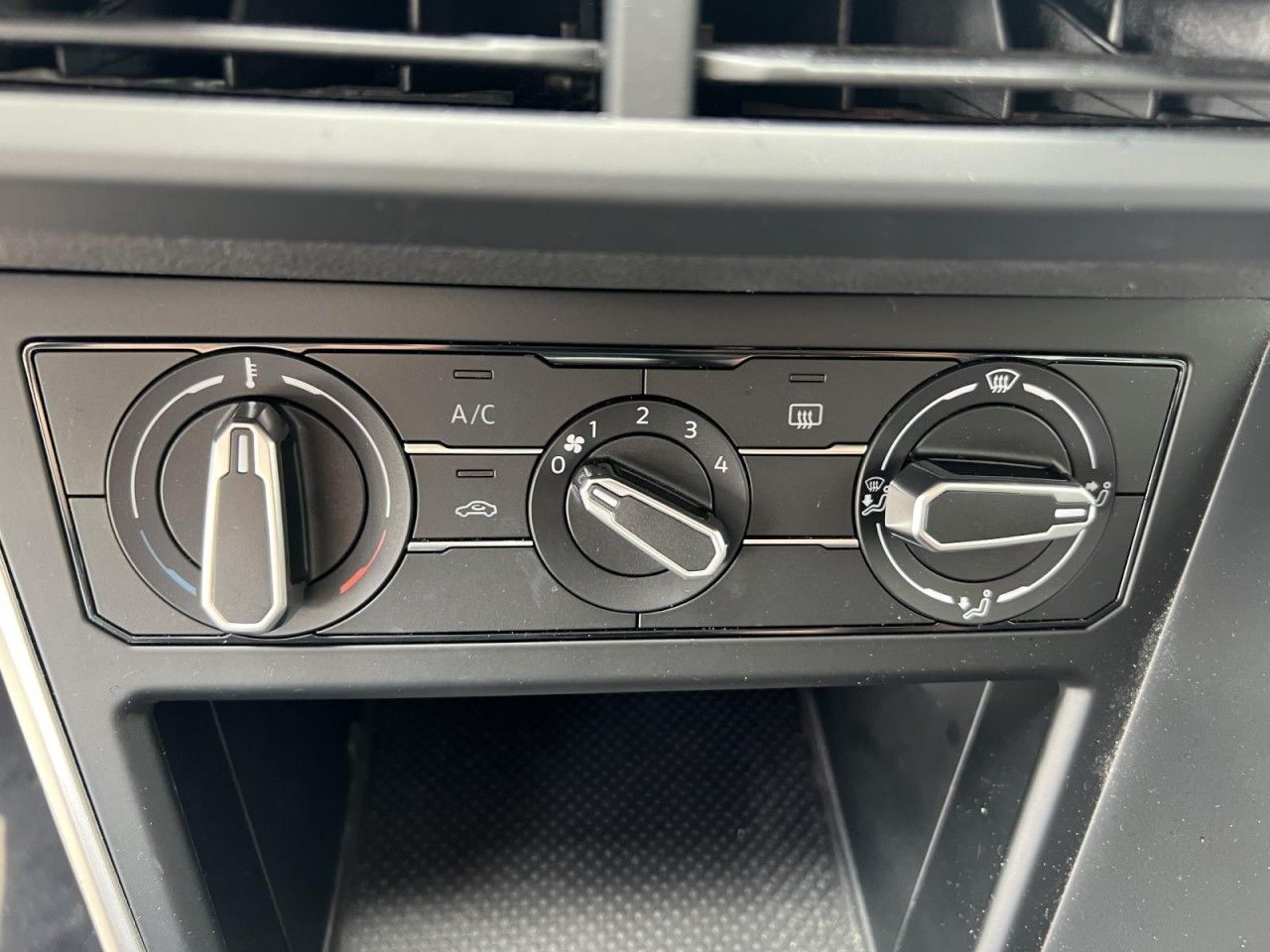 Volkswagen Polo - Bild 13