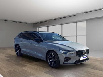 Volvo V60 Plus Dark
