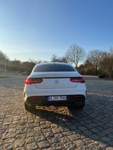 Mercedes-Benz GLE 350 d 4MATIC - - Mercedes-Benz GLE 350: Coupé