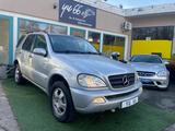 Mercedes-Benz ML270CDIFinalEditioAutomatikTüvNeu,AHK3500tLEDER - Mercedes-Benz ML 270: Cdi