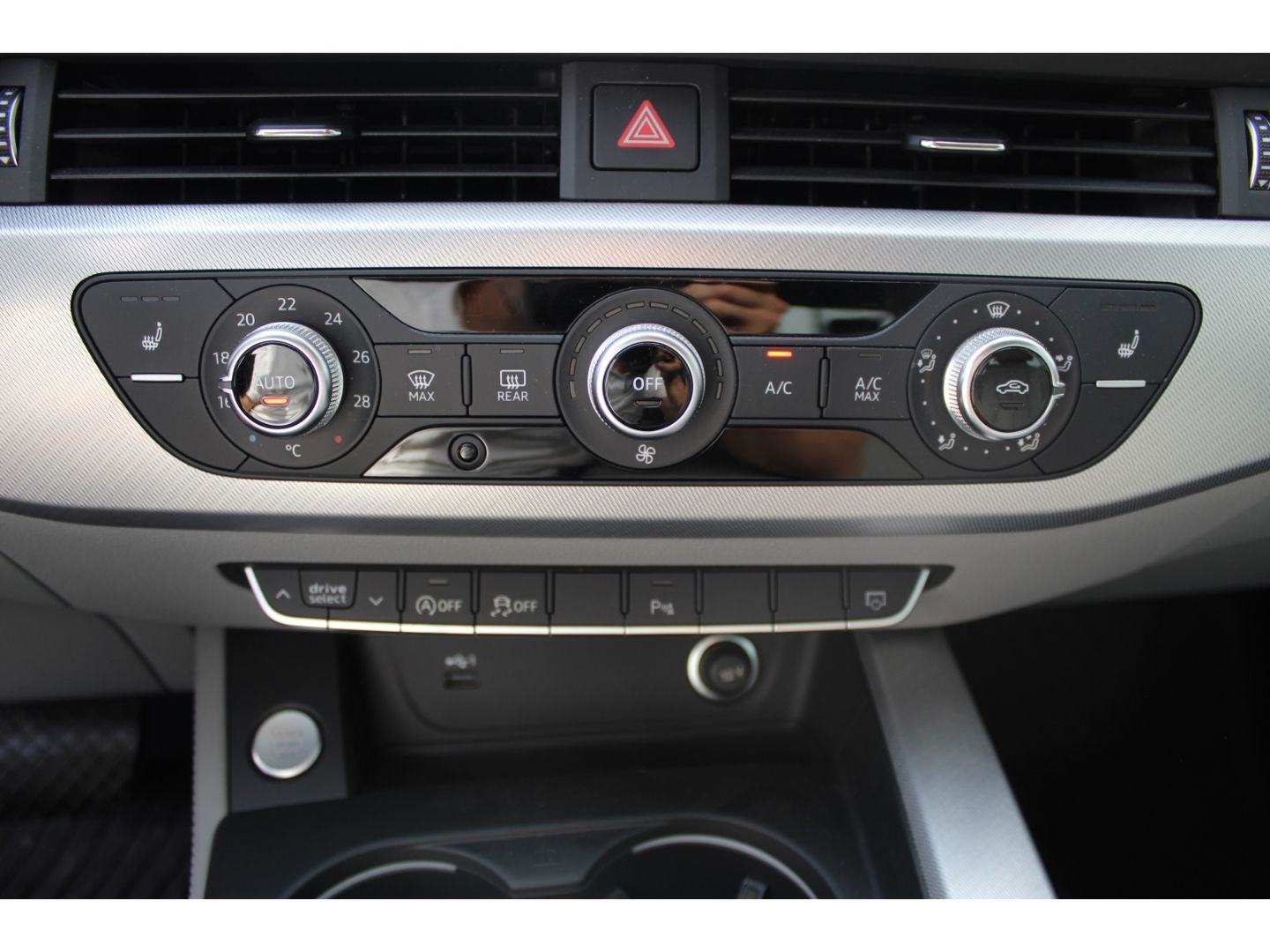 A5 Sportback 40TFSI Str. Navi*Leder*Business*1HD