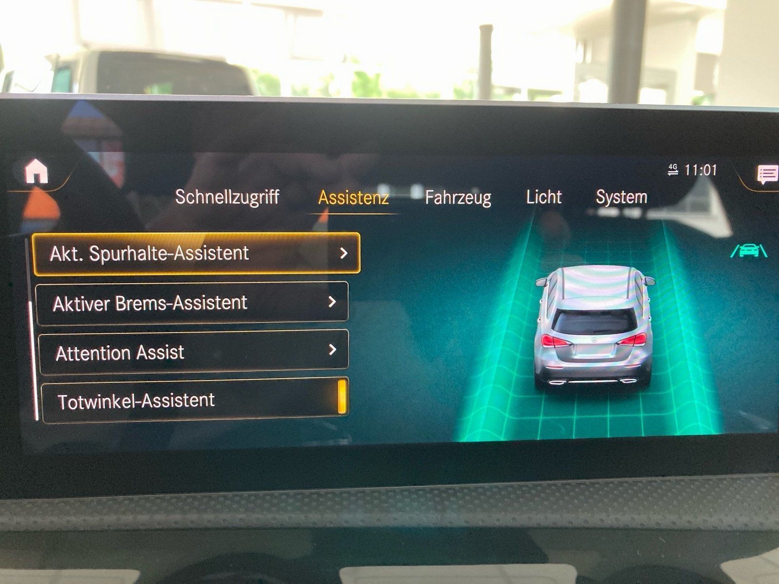 Fahrzeugabbildung Mercedes-Benz A 200 Progressive*Panorma*LED*Totwinkel*Kamera*