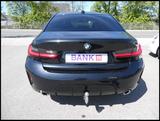 BMW 320 d XDRIVE MSPORT+INNOVA+KOMFORT+LEDER+LED+AHK - BMW 320 mit Diesel-Antrieb: Limousine