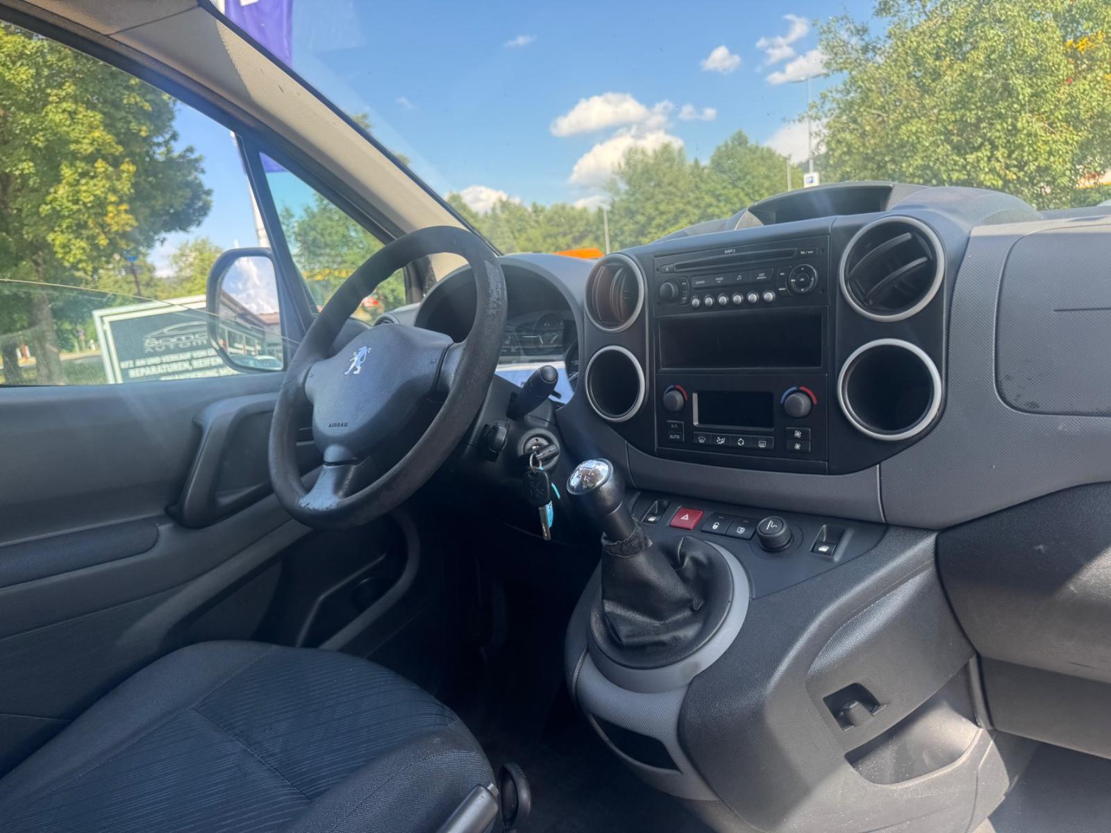 Peugeot Partner L1 Komfort*1.HAND*ZAHNR.+WP NEU*KLIMAAUT