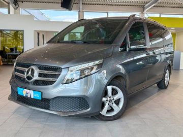 Mercedes V 220 - 1