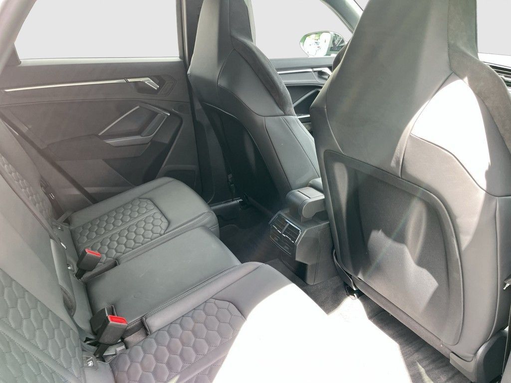 Audi RSQ3 - Bild 21