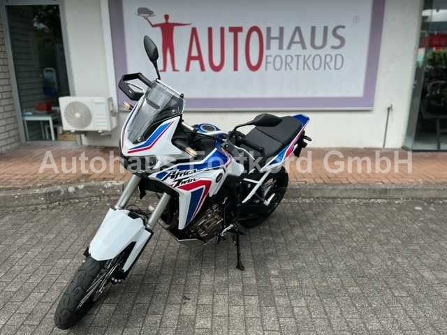 Honda Africa Twin CRF 1100 - Tricolor - TOP - 1 Hd.