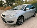 Ford focus Lim 1.6 ghia - Ford Focus aus 2008: Ghia