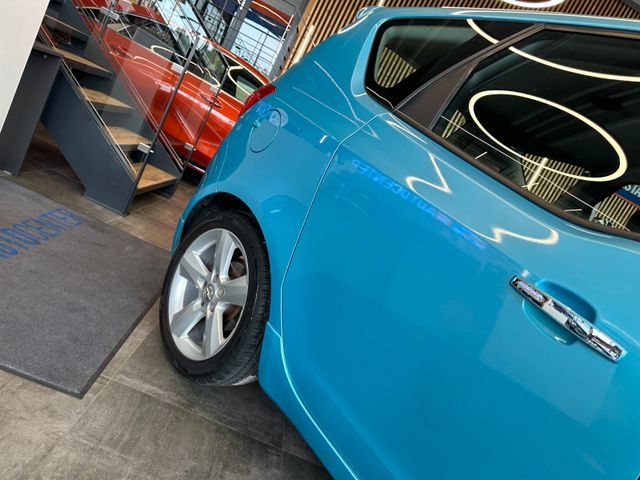 Opel Meriva B *NAVI*TEMPO*1-HAND*VOLL-LEDER*2-Zonen*