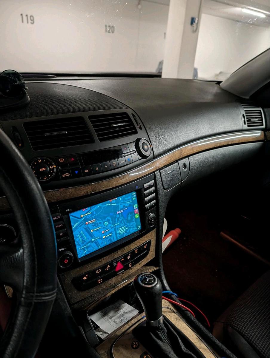 Mercedes-Benz E280 2004 — photo 12