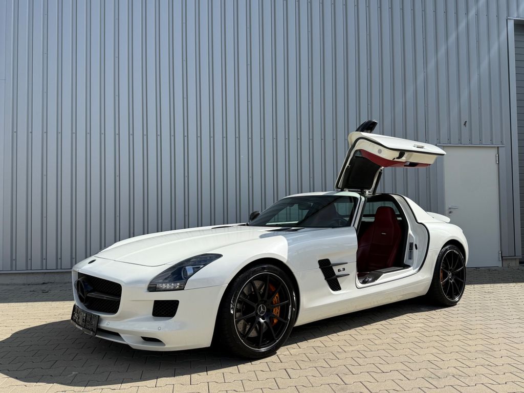 Mercedes-Benz SLS AMG
