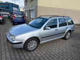 Volkswagen Golf Kombi 75 PS, Tüv neu, AHK, Allwetterreifen - gebrauchte VW Golf aus dem Jahr 2000