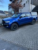 Ford Ranger Wildtrak 3,2L Offroad Wohnkabine Camper - blaue Ford Ranger