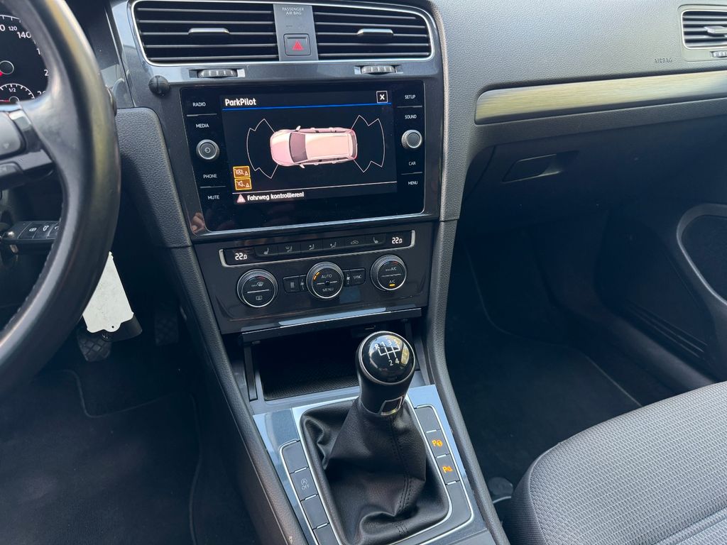 Volkswagen Golf 1.6 TDI Variant ,1.Hand,Standheizung,ACC