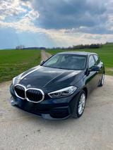 BMW 118i - Super Zustand, Qualität wie neu  - BMW mit Benzin-Antrieb: Super