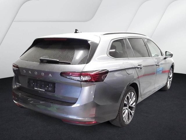 Skoda Superb - Bild 2