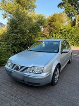 Volkswagen VW Bora 1.6 16V - gebrauchte VW Bora aus dem Jahr 2004