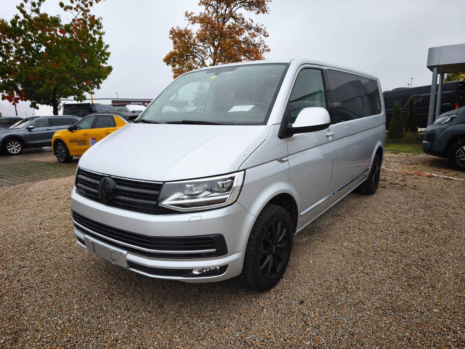 Fahrzeugabbildung Volkswagen Caravelle DSG Lang Comfortline