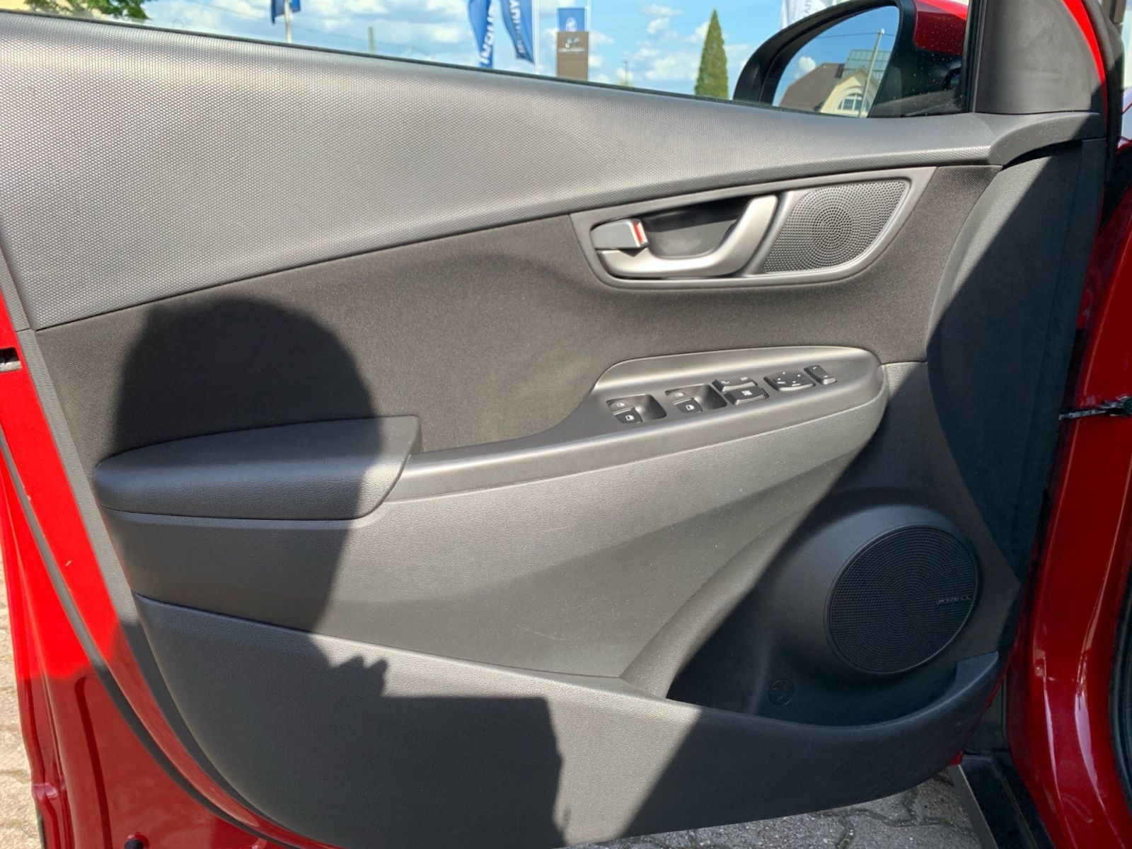 Fahrzeugabbildung Hyundai KONA 1.0 T-GDI Trend AHK Navi 8x bereift