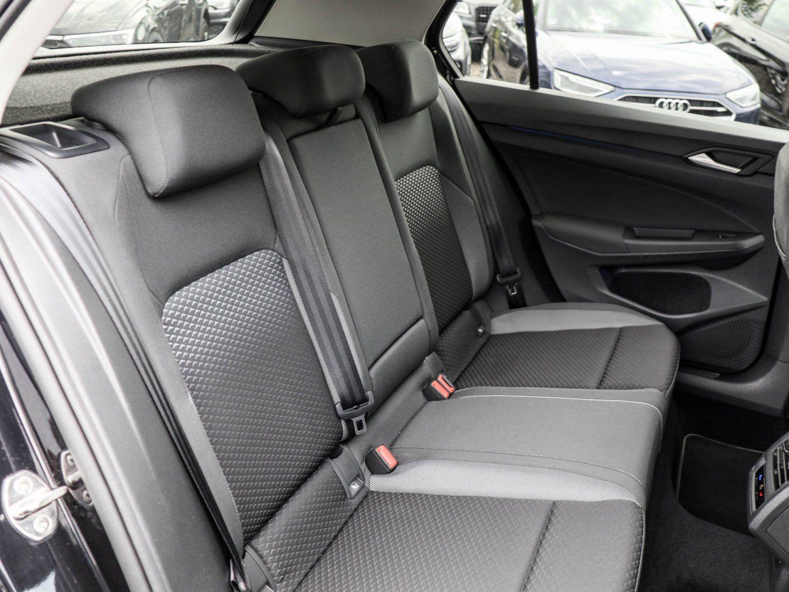 Volkswagen Golf VIII 2.0 TDI Active AppConnect SideAssist L, миниатюра 5