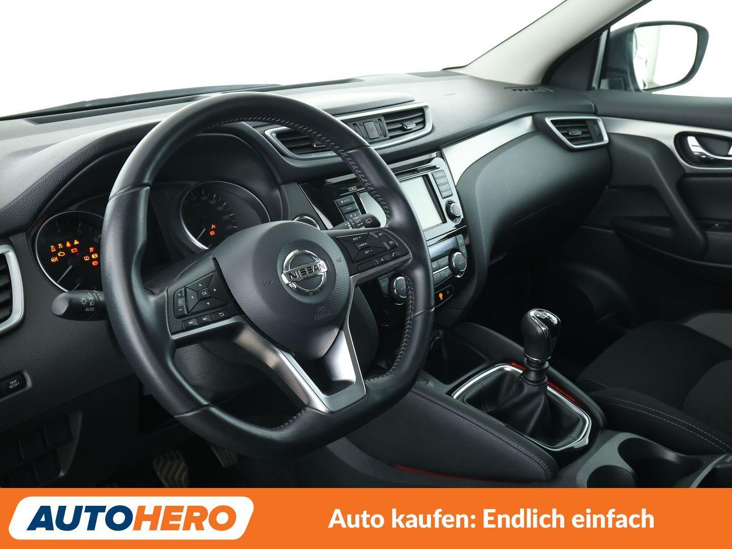 Nissan Qashqai 1.3 DIG-T N-Connecta *NAVI*LED*TEMPO*CAM