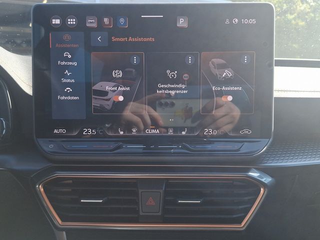 Leon KEYLESS PDC SHZ KAMERA NAVI ACC FACEL. LED