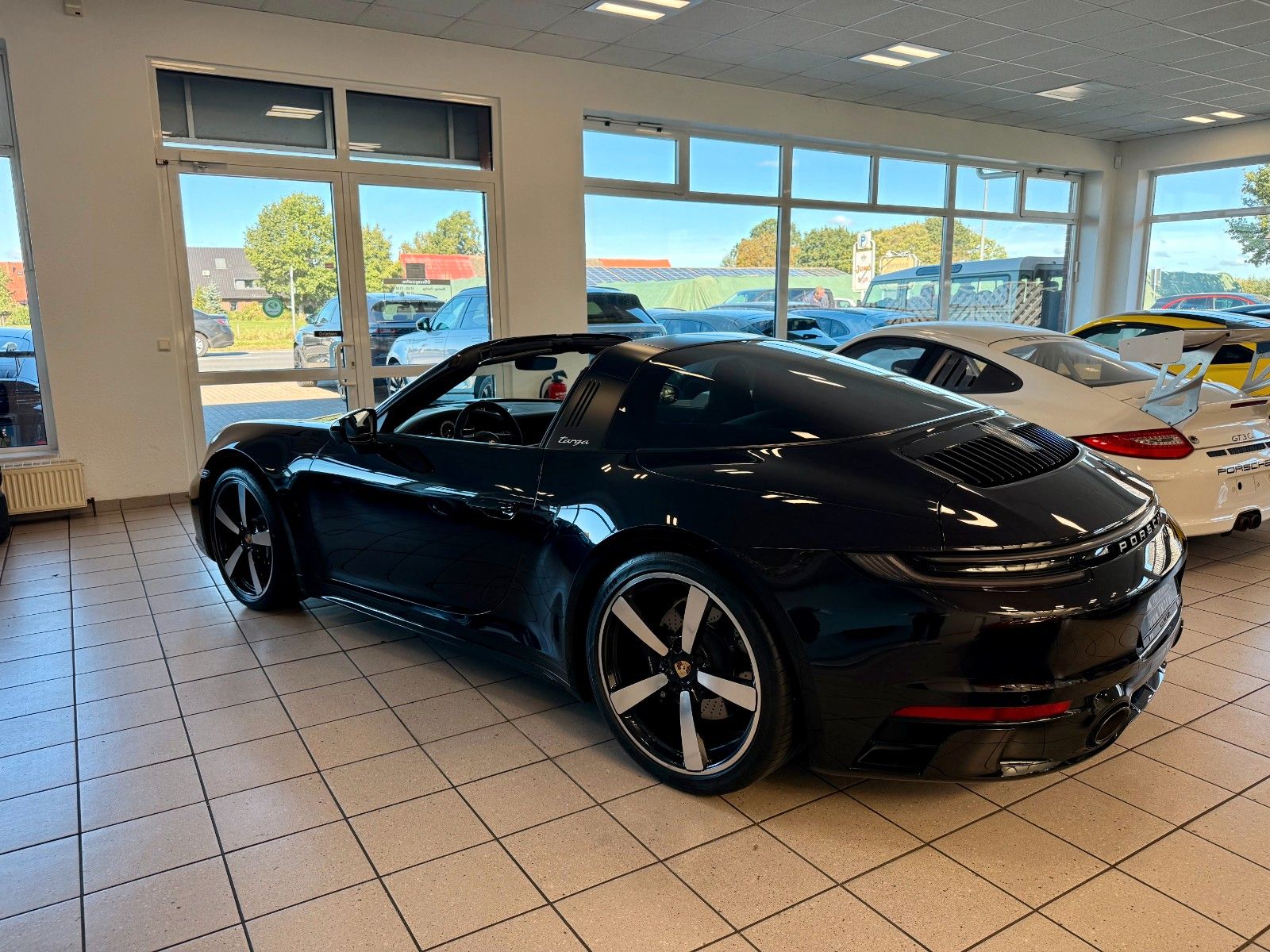 Fahrzeugabbildung Porsche 911 992 Targa 4S SportDesign/LIFT/ACC/SCP/Inno