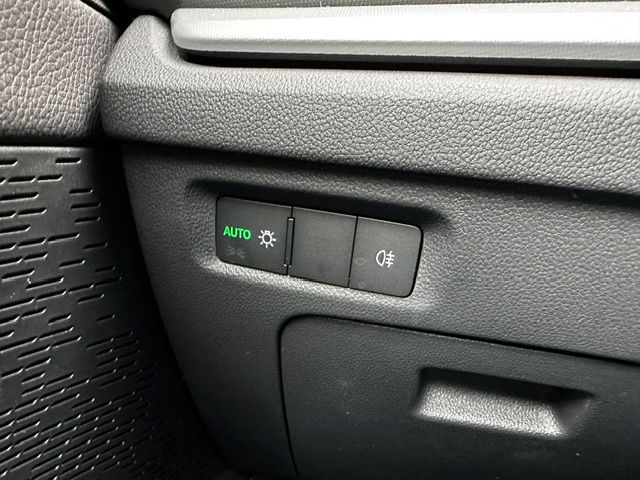 Octavia Combi Selection SHZ;LED;CARPLAY;FSE;PDC