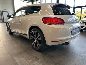 Volkswagen Scirocco *PANORAMA*NAVI*PDC*KLIMA*2-ZONEN*