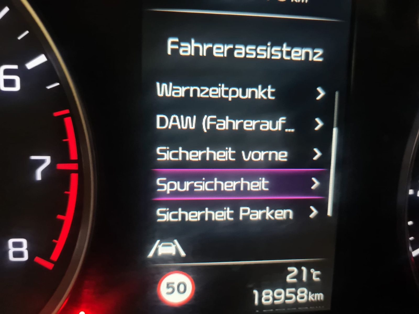 Fahrzeugabbildung Kia Rio GT-Line /1.HAND/WENIG KM/LED/KAMERA