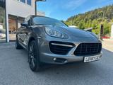 Porsche Cayenne Turbo - Porsche Cayenne aus 2012: Turbo